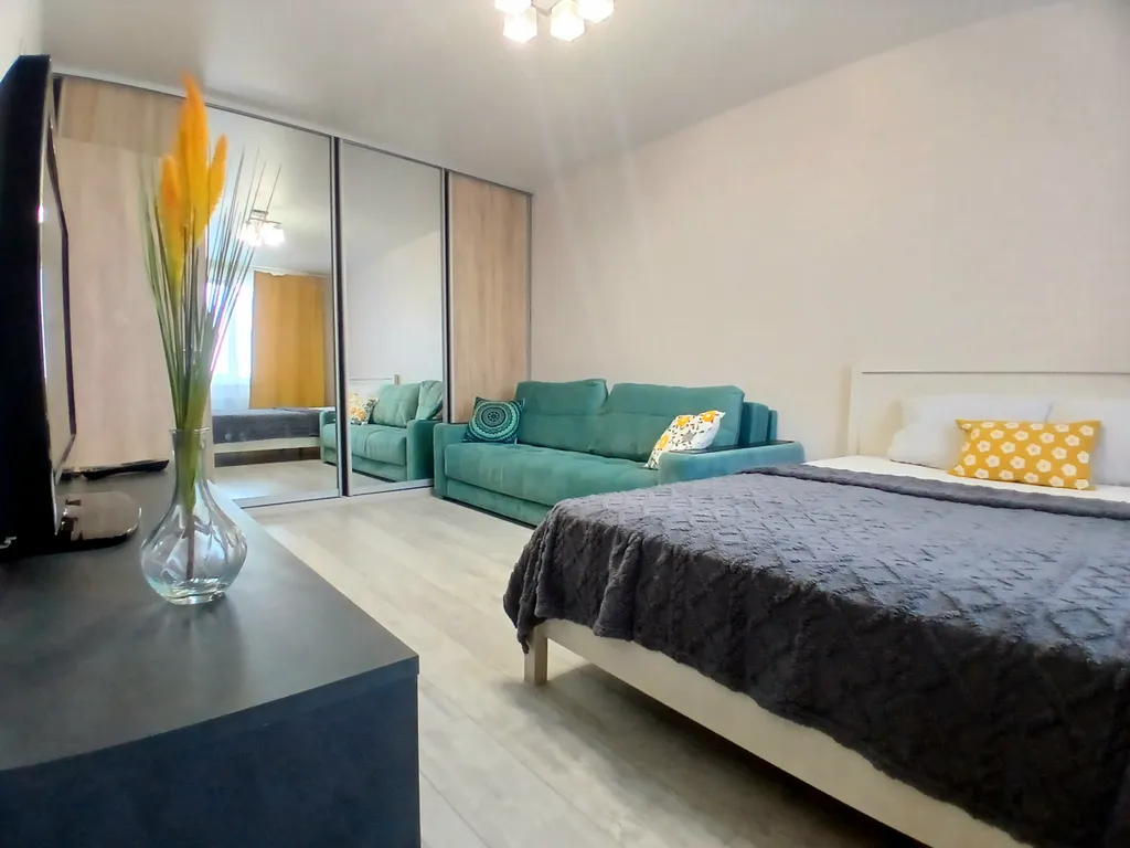 Придача, вату. Дамба, центр левого берега