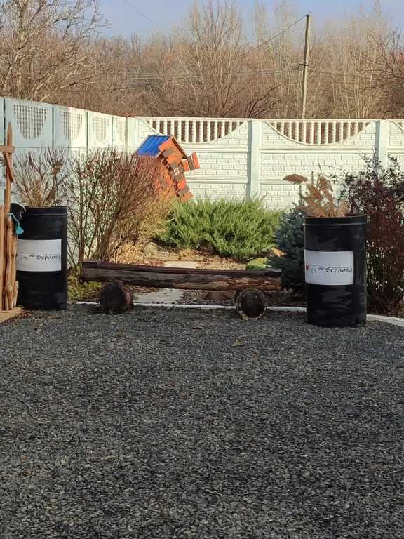 Дом с баней на территории частного домовладения