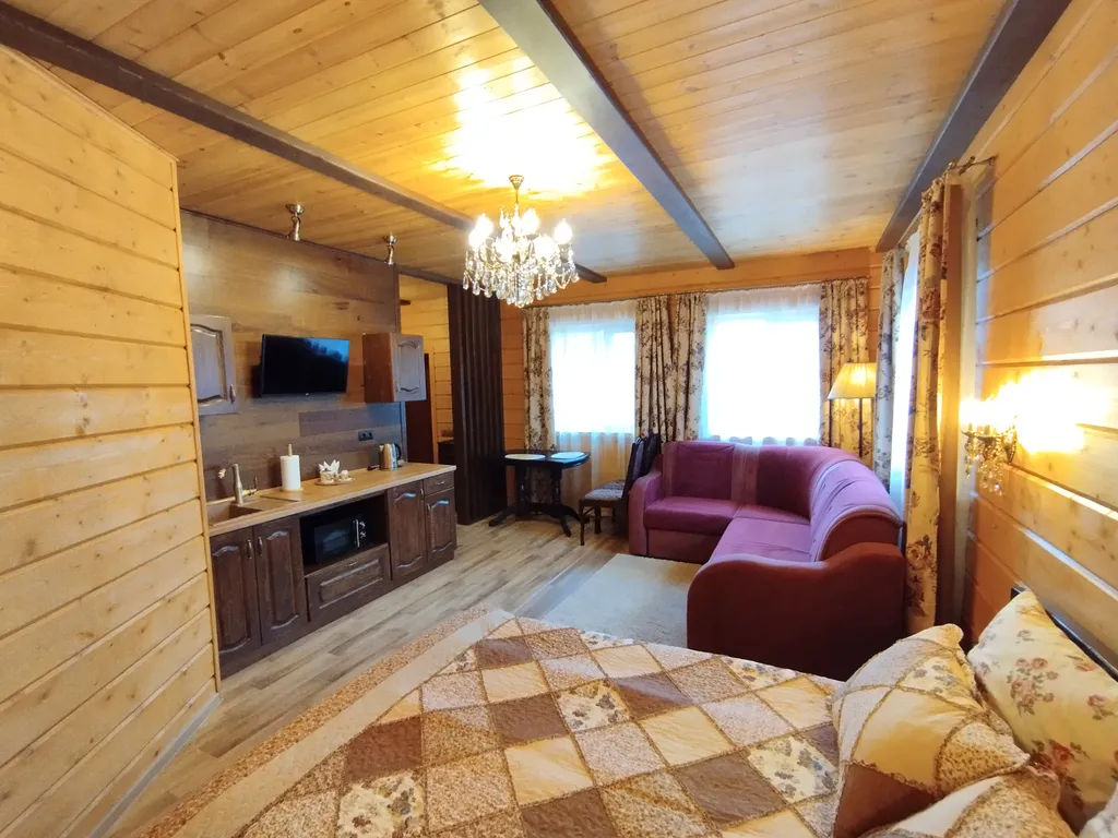 Студия у Покровского монастыря