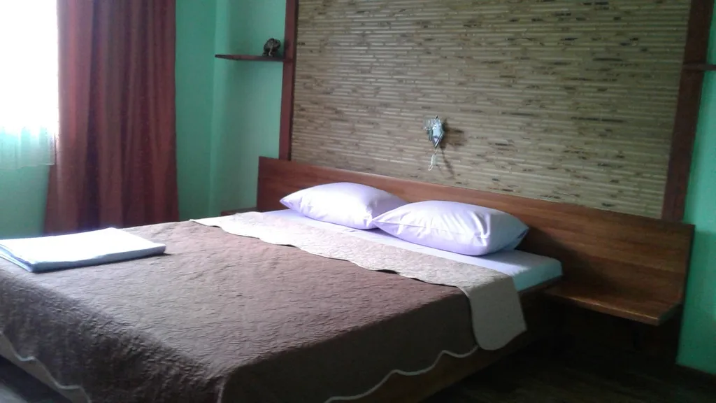 Дом трехкомнатный с кухней