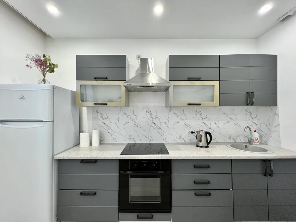 Просторная 2-к квартира в центре. Не берем оплату за финальную уборку