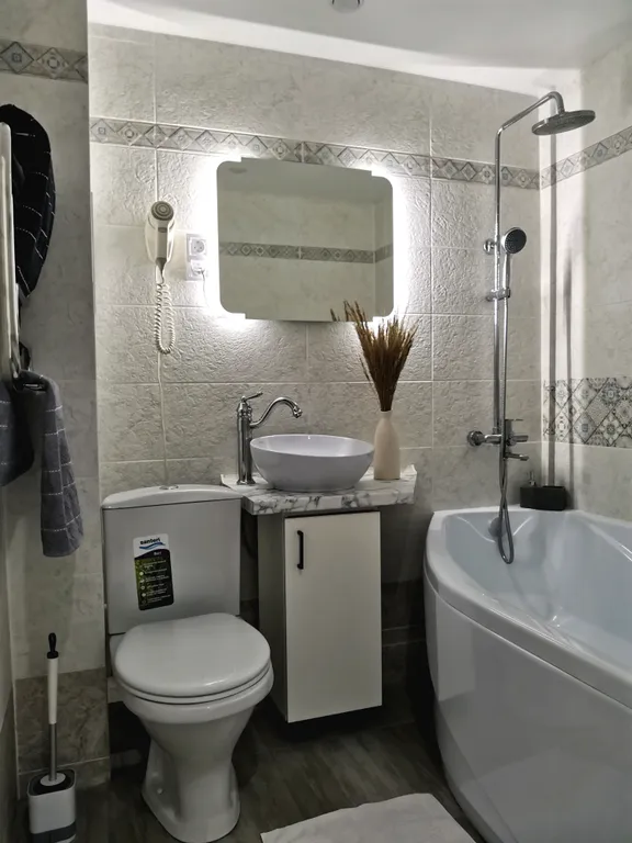 Красивая квартира у набережной