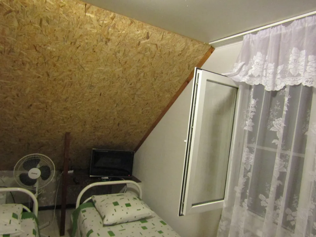 Квартира Комната — аренда посуточно в Лоо