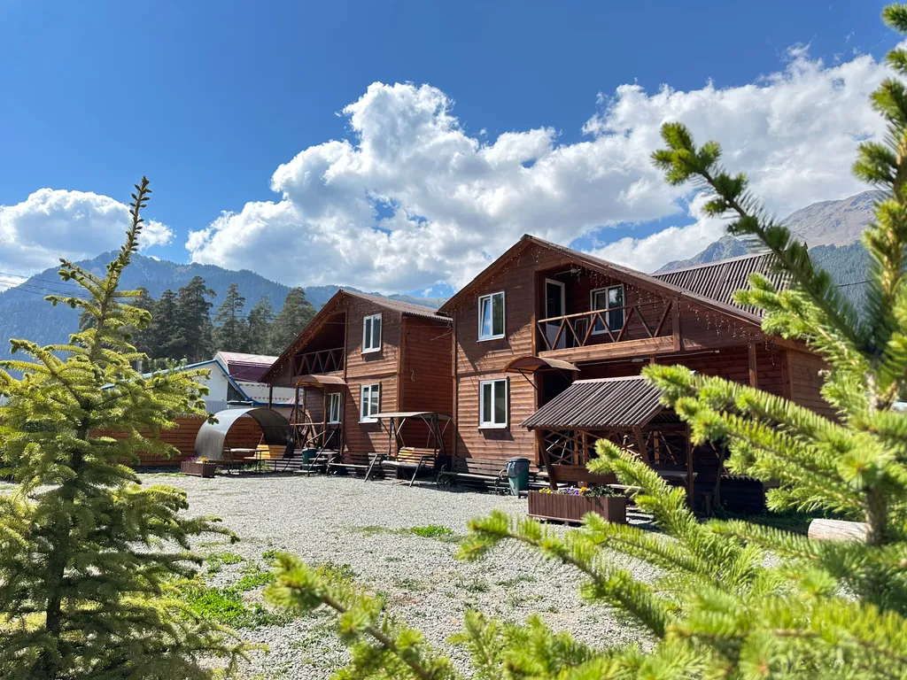 Уютный двухэтажный коттедж — аренда посуточно в Архыз