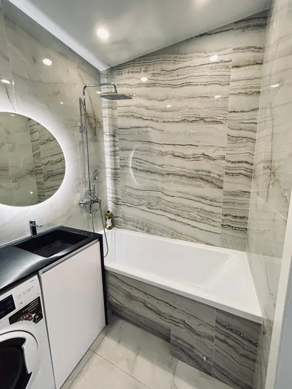 Шикарная двухкомнатная квартира с прекраснейшим видом из окна