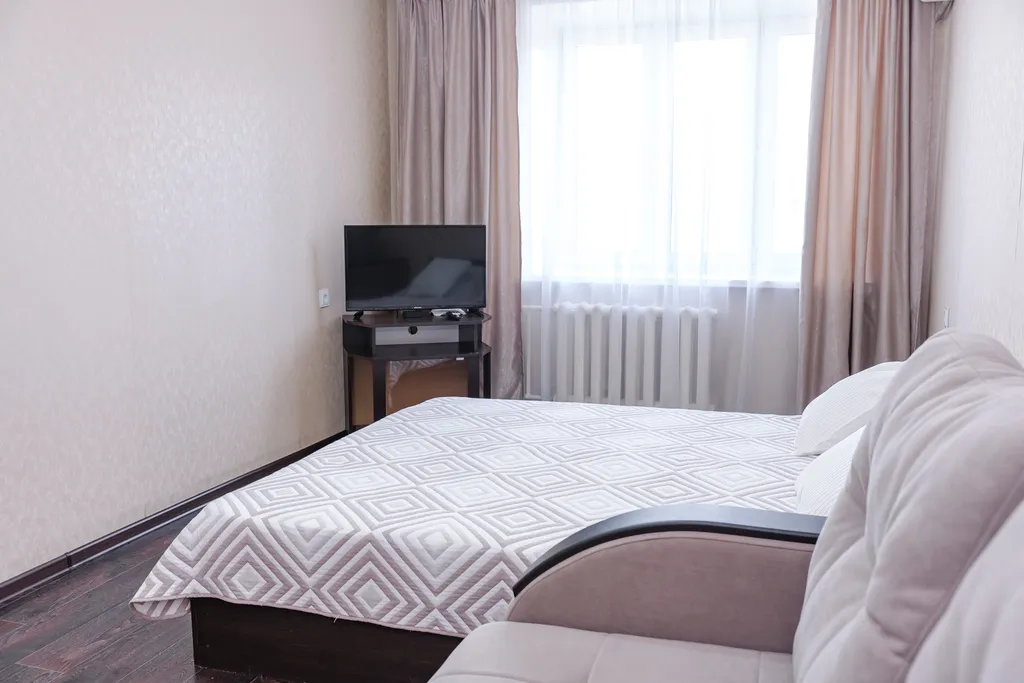 Чистая уютная 1-комнатная в центре, заселение до 23-00 часов