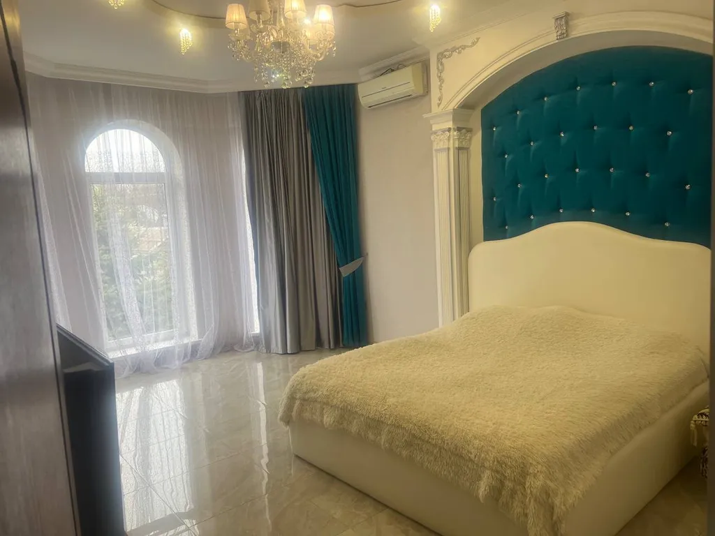 Уютный дом с прилегающей территорией, парк в шаговой доступности