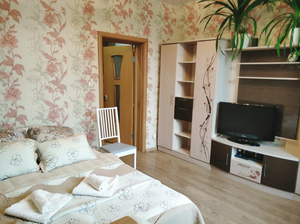 Удобная квартира с высоким потолком