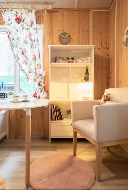 Коттедж Коттедж Уютная дача в литературной части — Санкт-Петербург