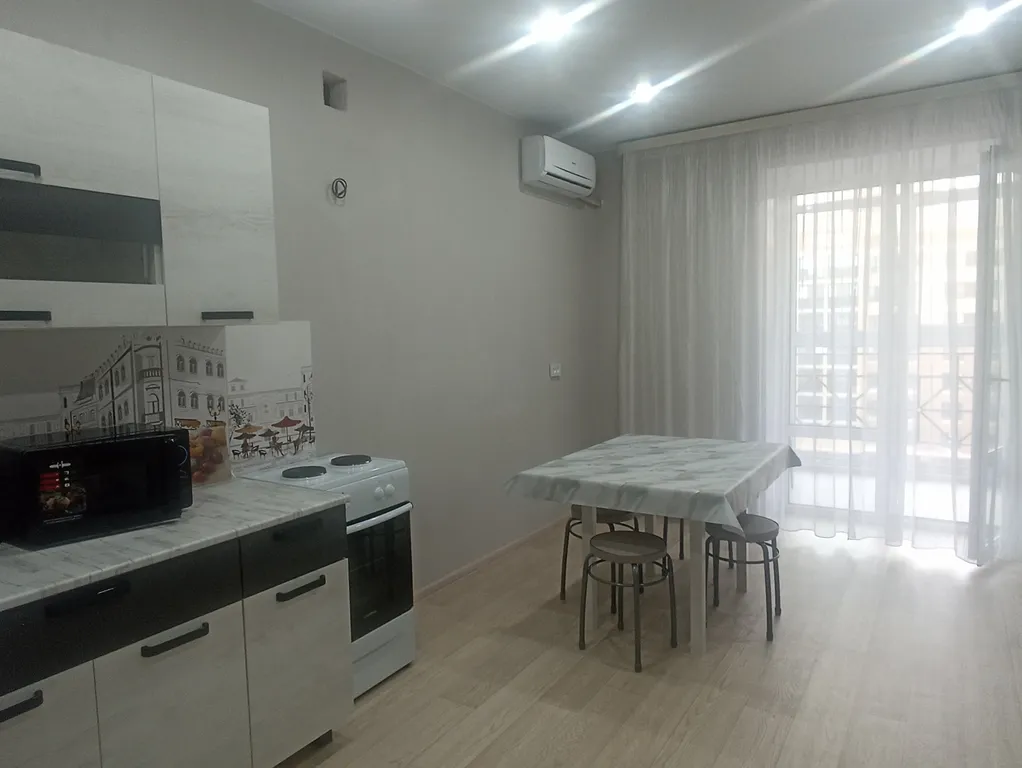 Уютная квартира с видом на сосновый лес