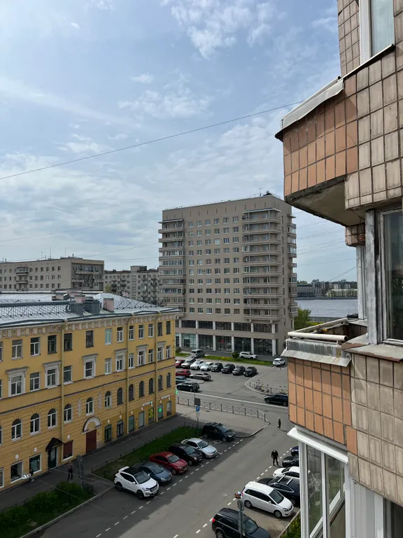 Двухкомнатная квартира, тихо, зелено, красиво