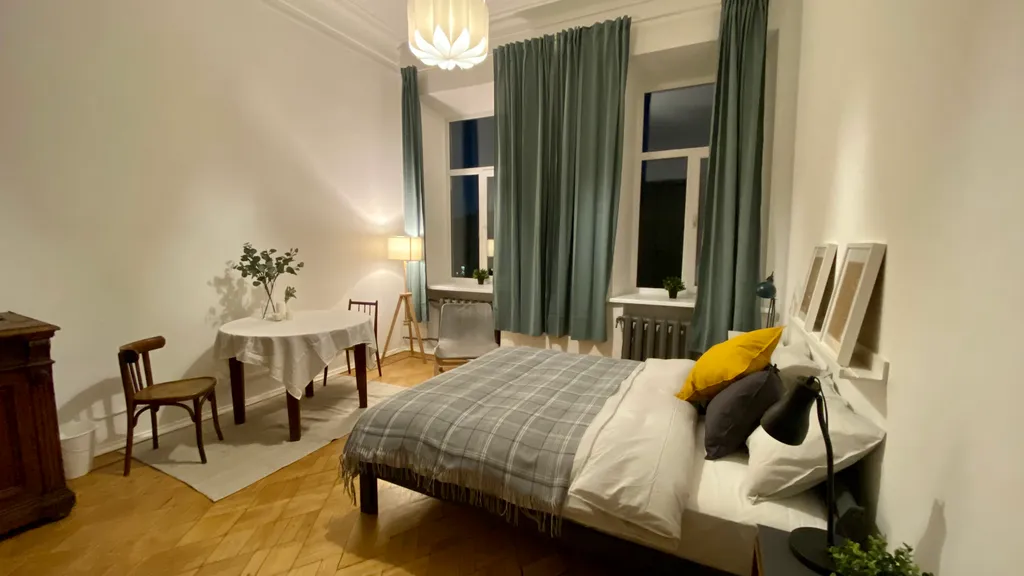 Квартира Большая комната с высокими потолками на Цветном — Москва