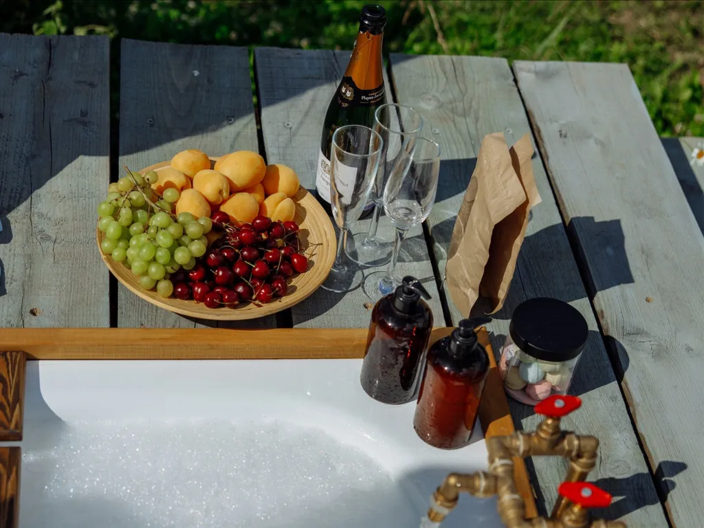 Коттедж Aмбаркаса Farm - дом для двоих и SPA-ванна — Калмань