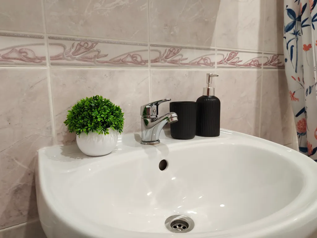 Квартира на Кролюницкого, рядом с УИГА