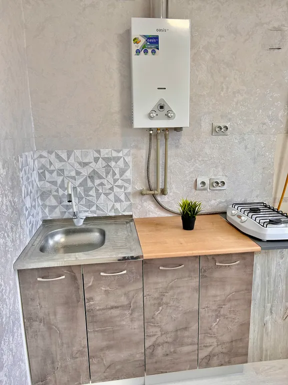 Современная  двушка около  тропы здоровья, и любужвкого предместья