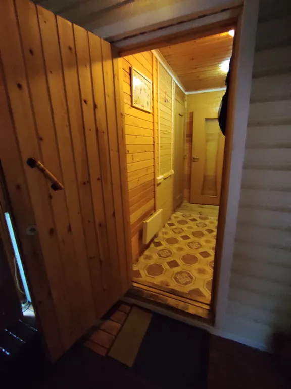 Домик на озере