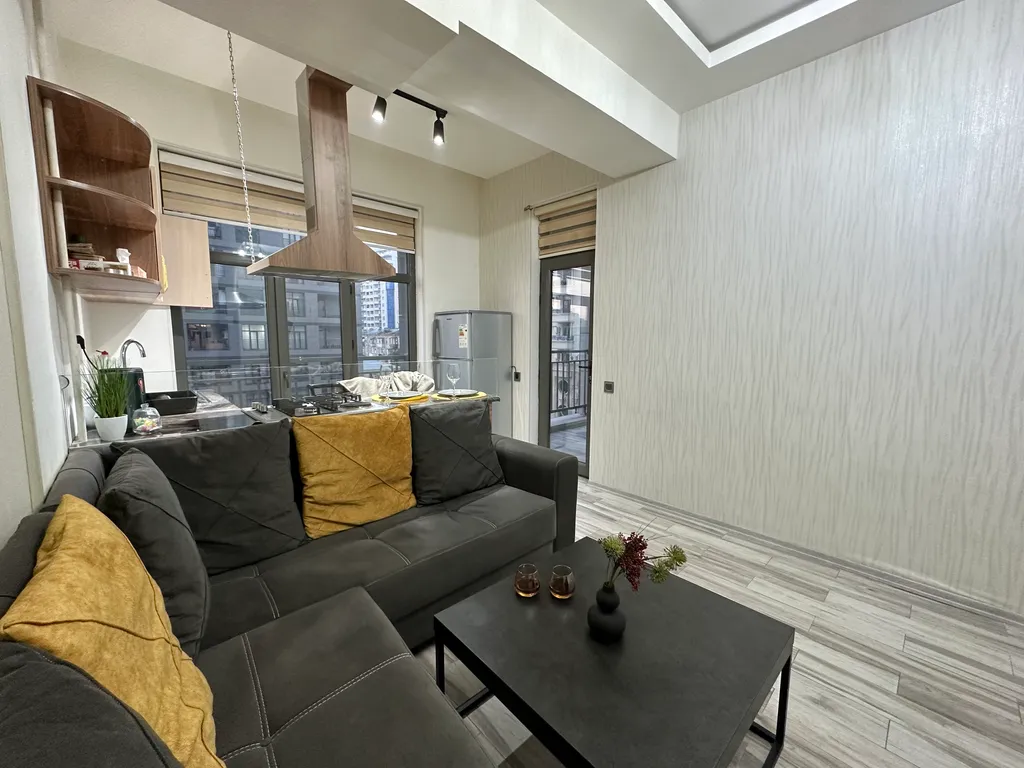 Yellow suite Аpartment