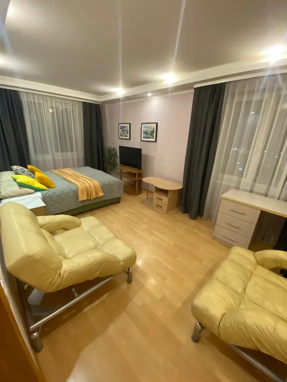 1-комнатная видовая квартира недалёко от центра города