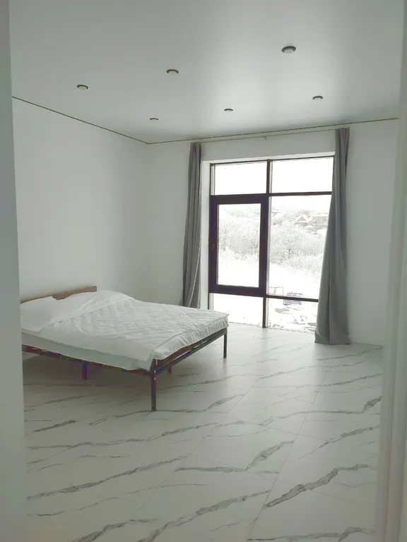 Коттедж с большой придомовой территорией, сауна, бассейн, мангал