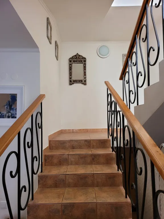 Большие апартаменты. Вилла с беседкой на Киловой горе. 2 этаж