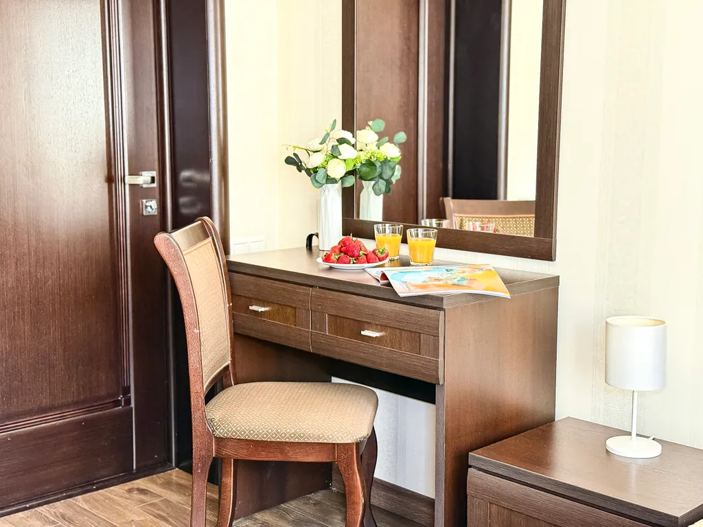 Квартира Квартира Двухместный делюкс с балконом в 3 минутах до моря, в центре с парковкой — Геленджик