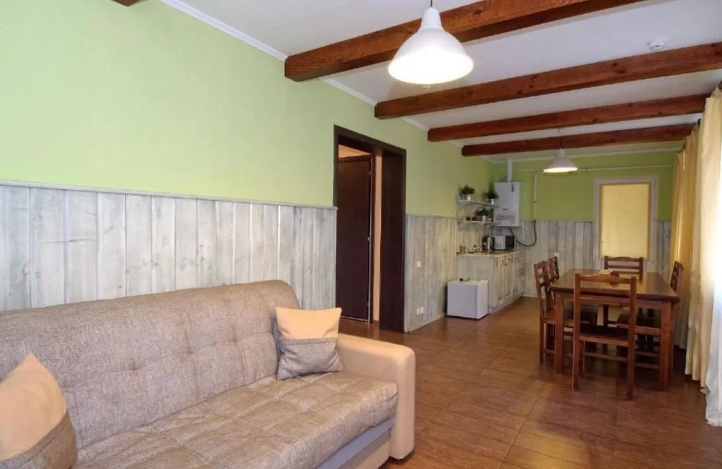 4-комнатный Дом