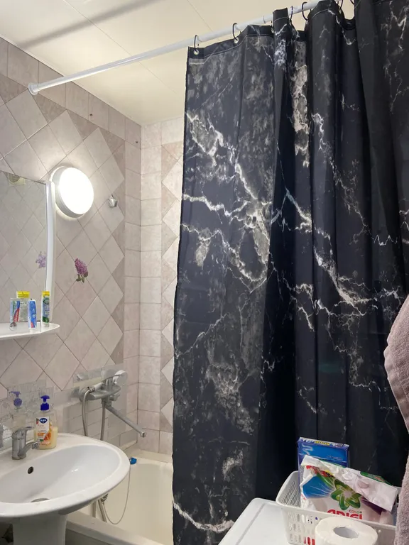 Солнечная уютная квартира возле набережной