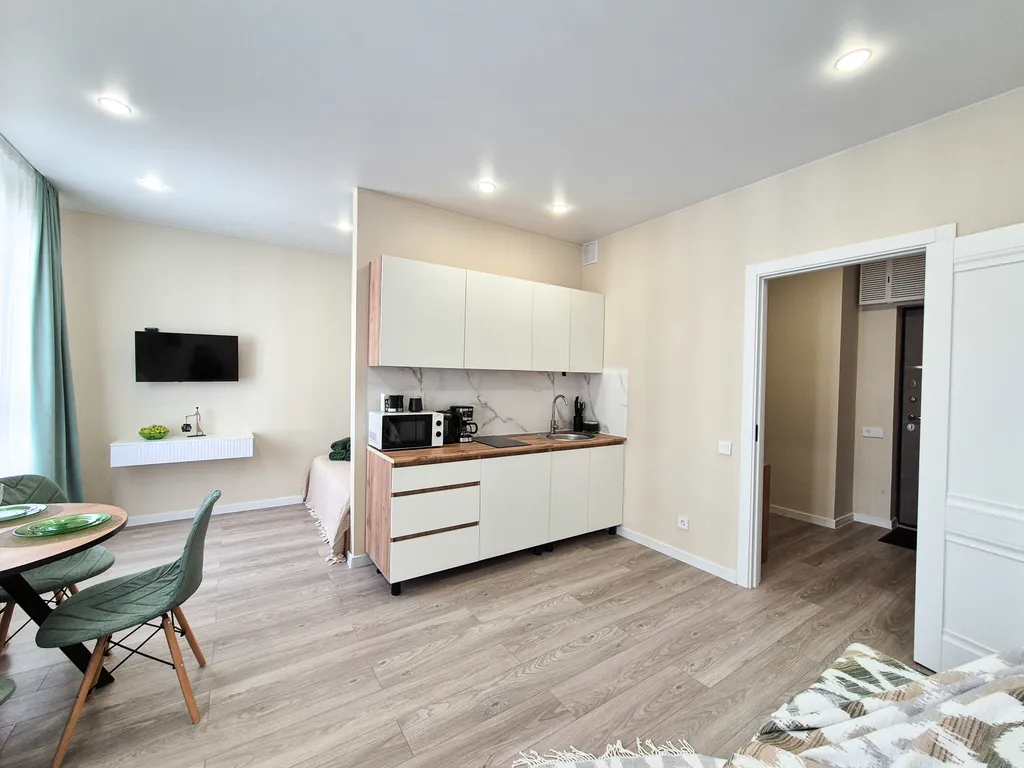 Просторная студия в Летнем