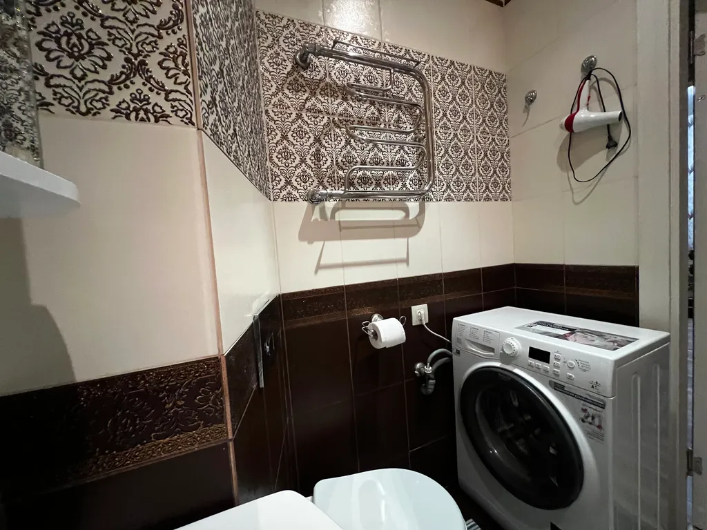 Квартира 2-комнатная Квартира — Свердловский