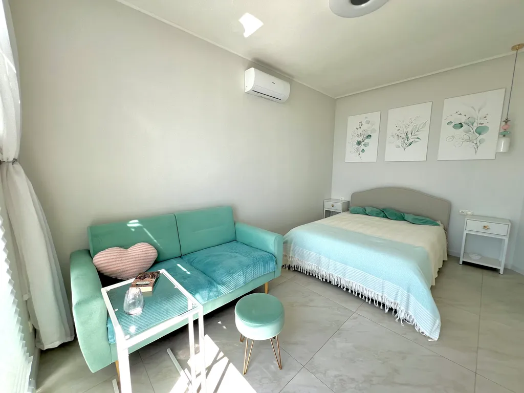 Уютная квартира с прямым видом на море