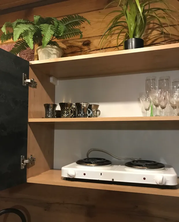 Сказочный дом в лесу