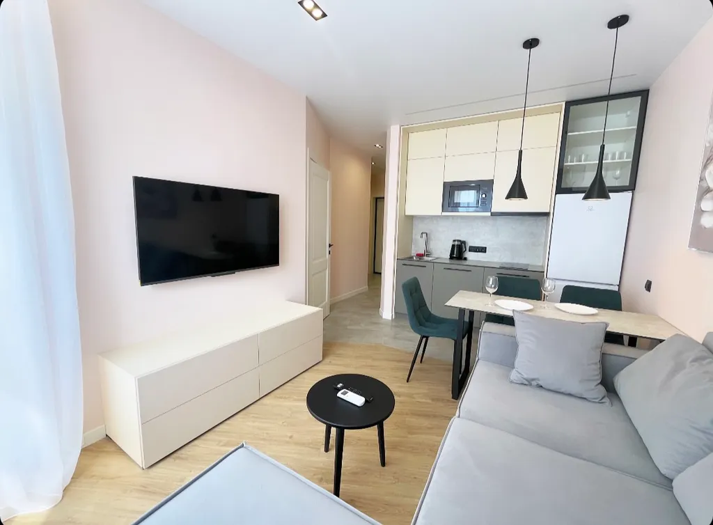 Квартира Уютная квартира с дизайнерским интерьером — Сириус