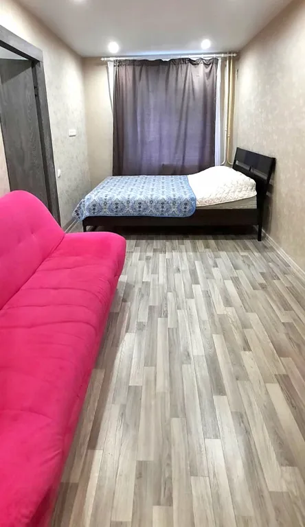 Двухкомнатная квартира у парка и метро Нахимовский проспект