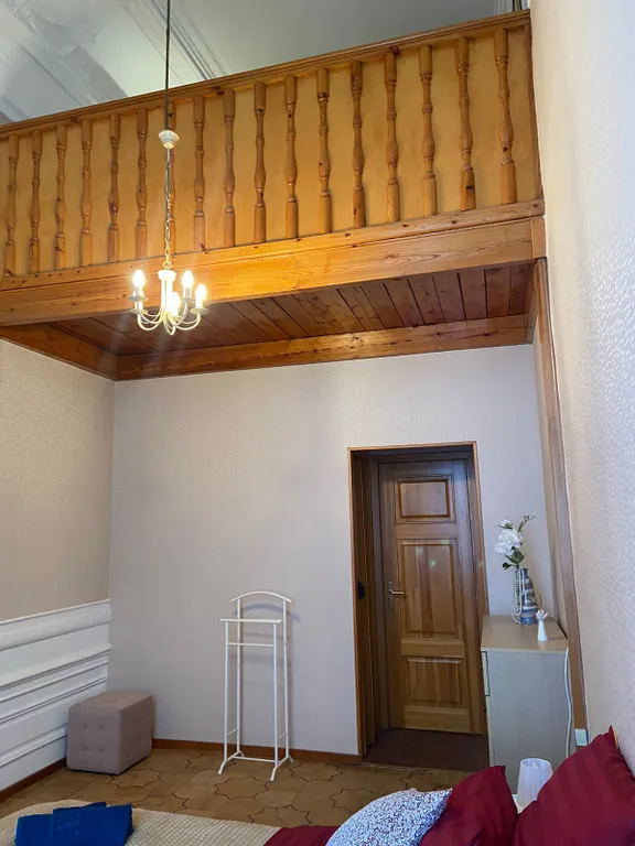 Квартира с шикарным видом на Неву, балкон, парковка