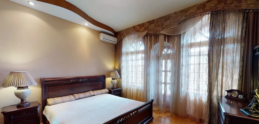 Большой, уютный дом с бильярдом в городе Гомеля. Отличное место.