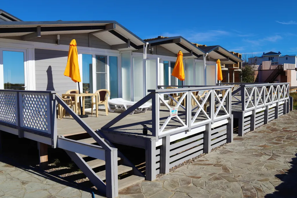 Коттедж Дом с террасой и видом на море — аренда посуточно в Поповка