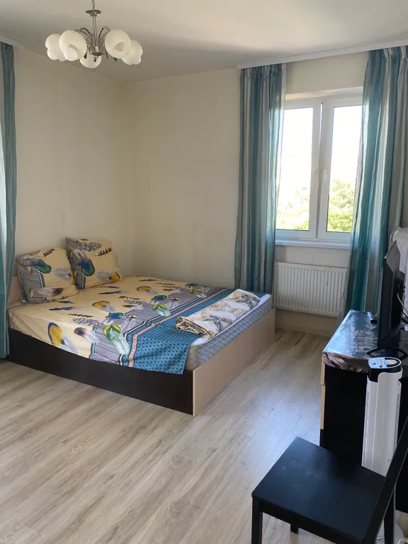 Уютная просторная двушка в новостройке с витражным большим балконом