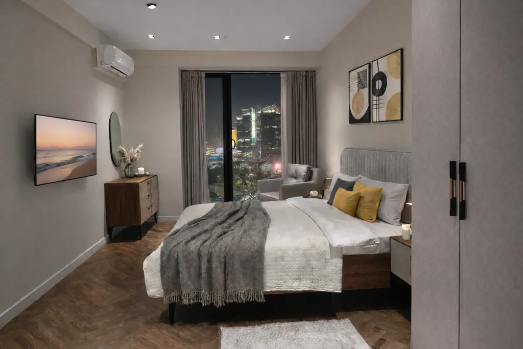 Просторная дизайнерская квартира с панорамным видом на город