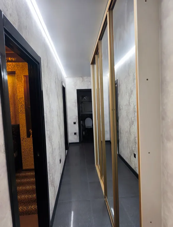 3-комнатная Квартира