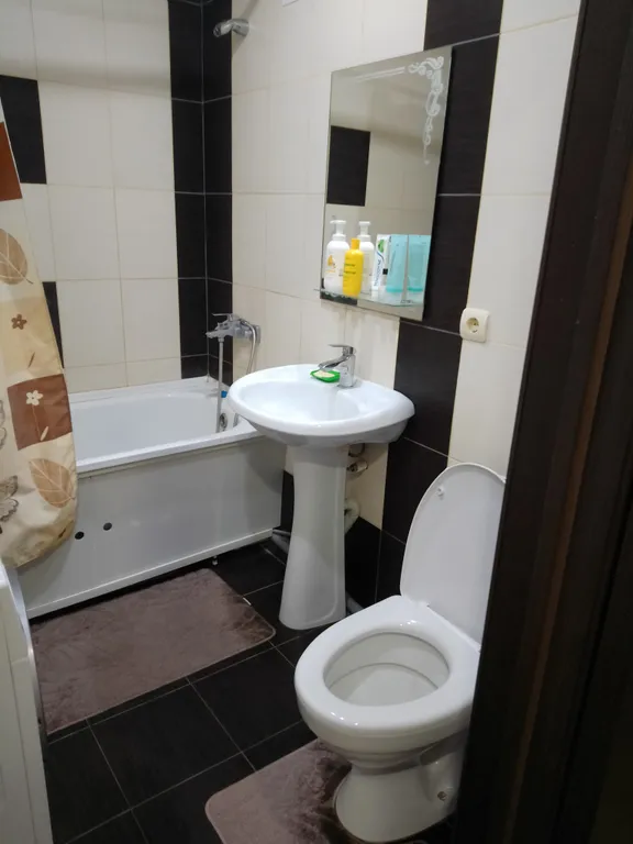 Уютная квартира в самом центре города на первом этаже с евро ремонтом