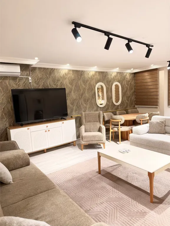 Семейная уютная квартира 15N