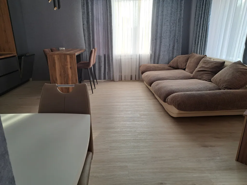 Двухэтажная большая квартира для 2-3 семей