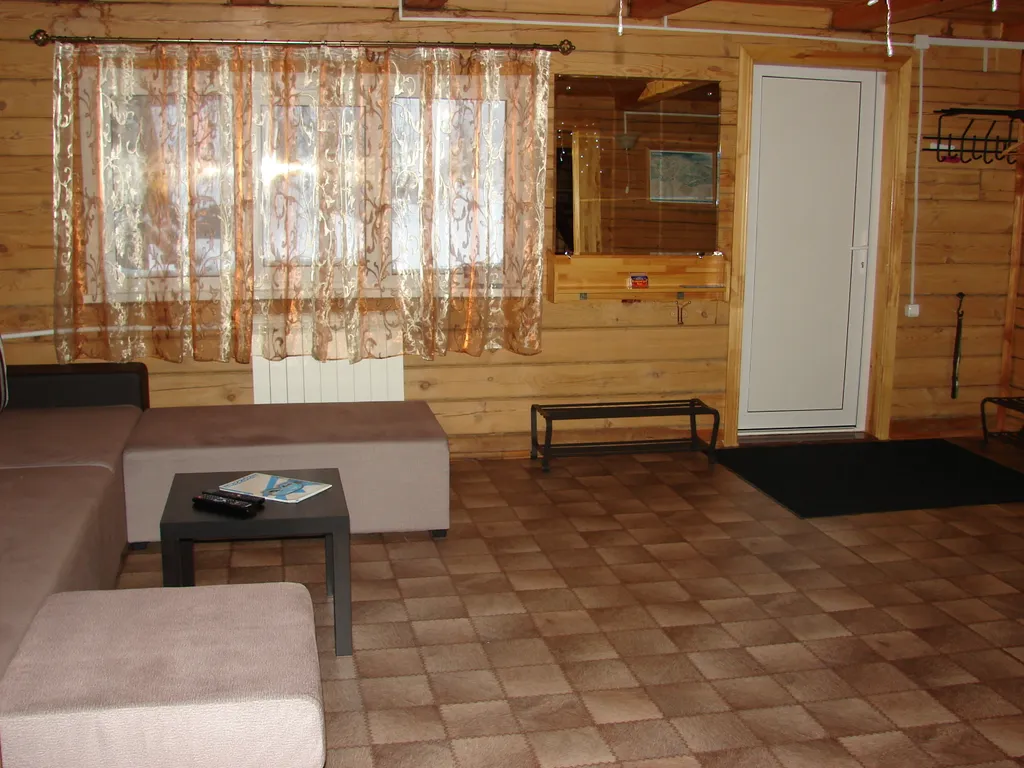 Уютный коттедж для семейного отдыха с домашним кинотеатром.