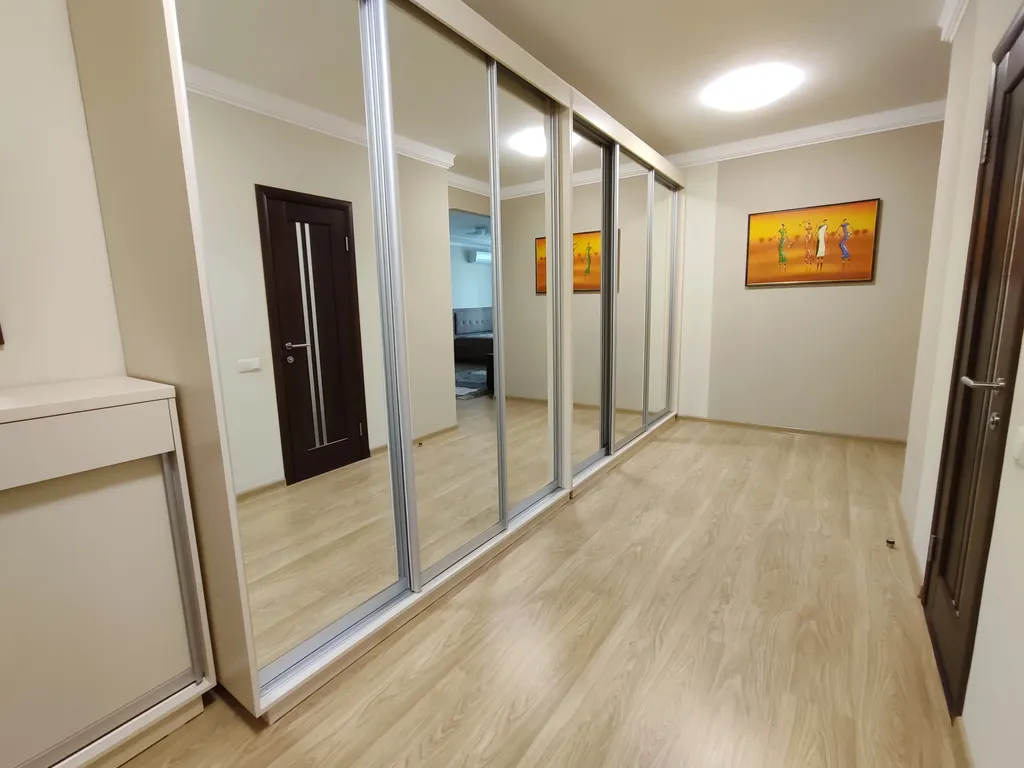 Квартира Квартира возле ТЦ Апельсин — Севастополь