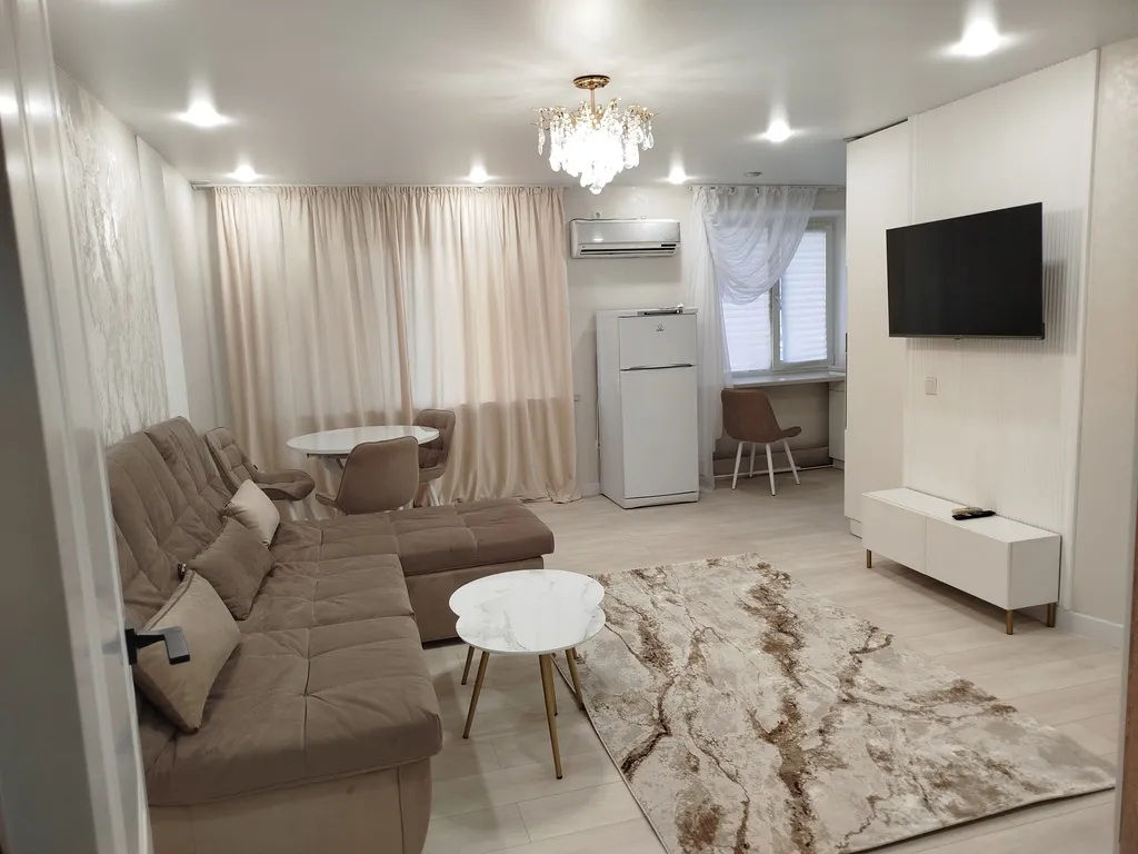 Уютная квартира в центре поселка