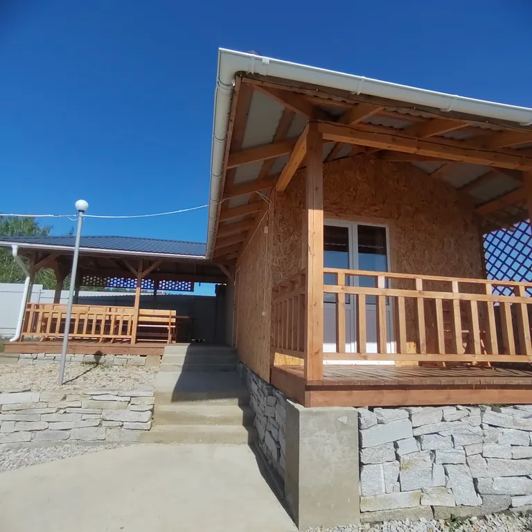 Дом у озера