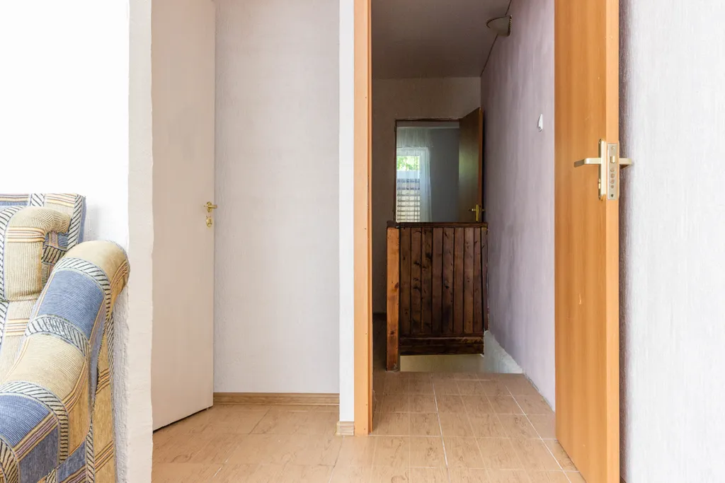 2-этажный дом в лесу в 5 минутах от моря