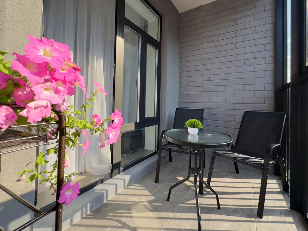 Квартира на набережной