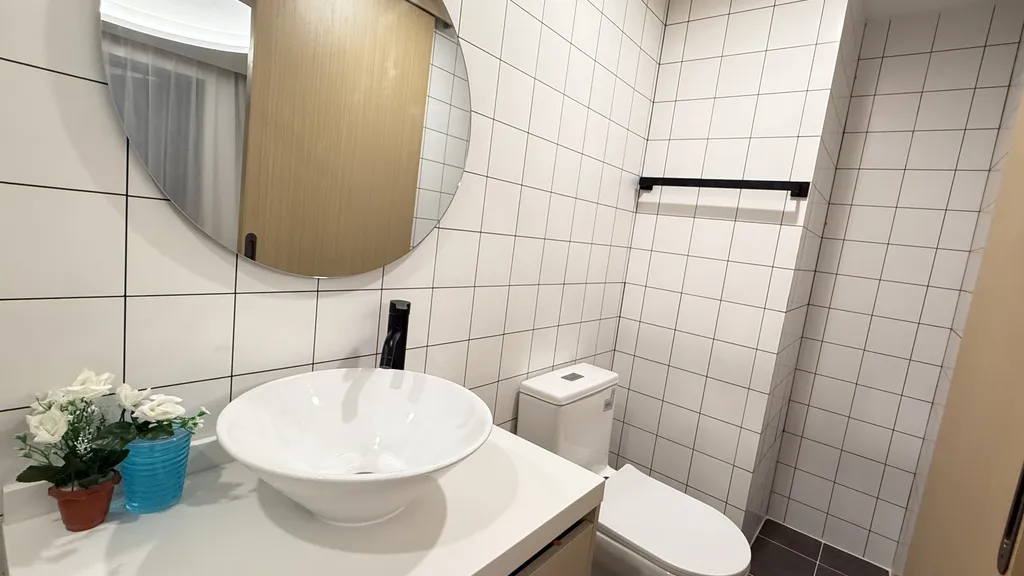 Двухкомнатная квартира у пляжа Камала с рабочим кабинетом, бассейном, залом