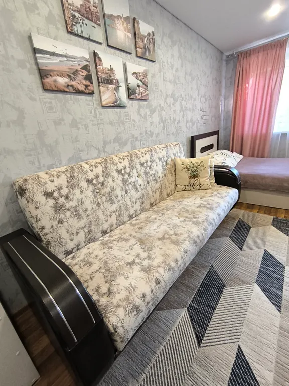 Двухкомнатная уютная квартира  рядом с парком Притяжение